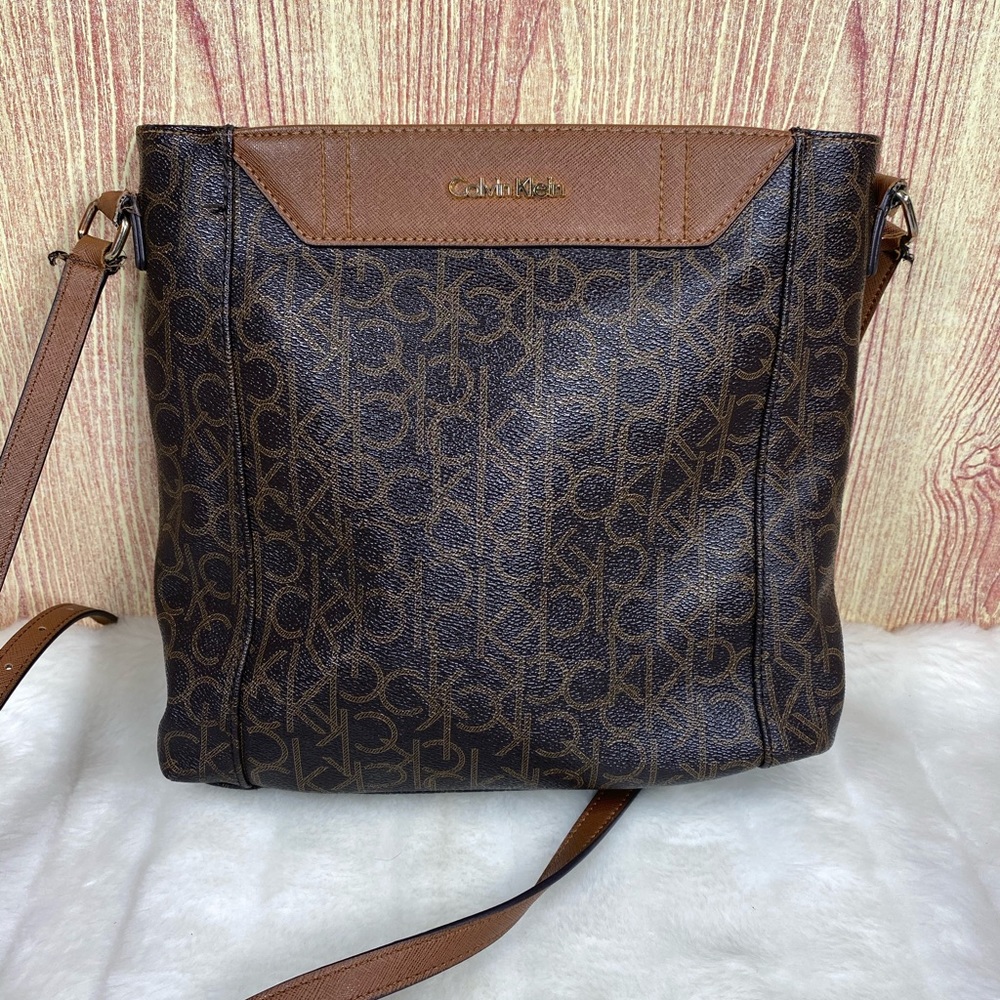 Calvin Klein Crossbody Purse